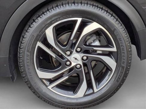 Used 2022 Chevrolet Bolt LT image 22