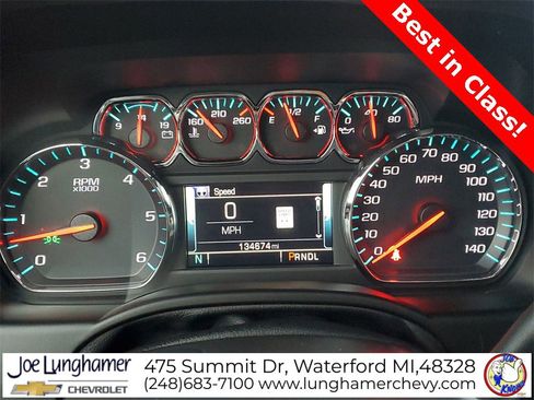 Used 2019 Chevrolet Suburban LT w/ LT Signature Package image 11