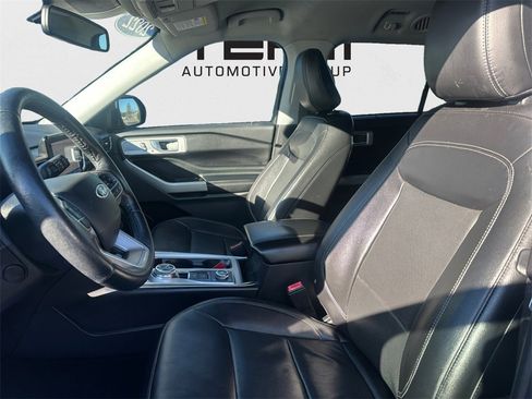 Used 2022 Ford Explorer Limited w/ Equipment Group 301A image 25