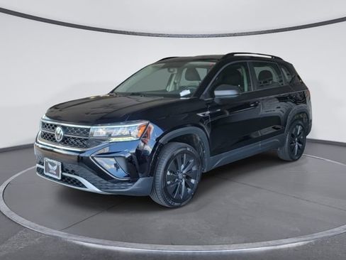 Used 2022 Volkswagen Taos S FWD image 3