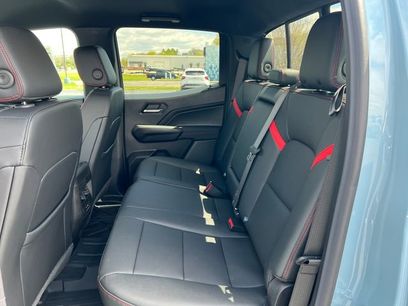 New 2026 Chevrolet Colorado Z71 w/ Z71 Convenience Package 2