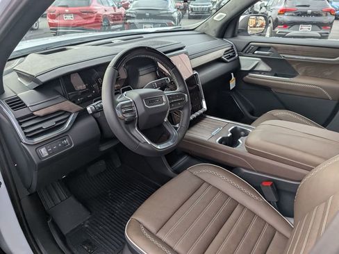 New 2026 GMC Acadia Denali Ultimate w/ LPO, Floor Liner Package image 12