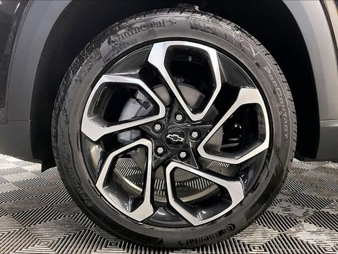 New 2026 Chevrolet Trax RS FWD image 14