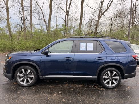Certified 2024 Honda Pilot Elite image 6