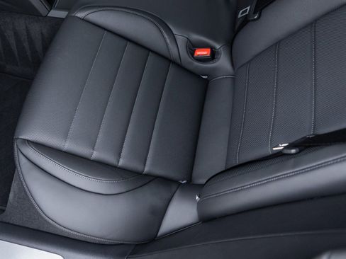 New 2026 Porsche Panamera 4 image 34