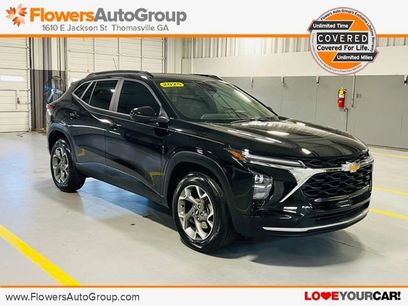 Used 2025 Chevrolet Trax LT