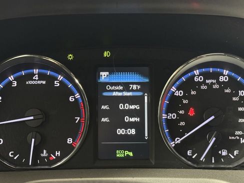 Used 2016 Toyota RAV4 Limited AWD/4WD image 20