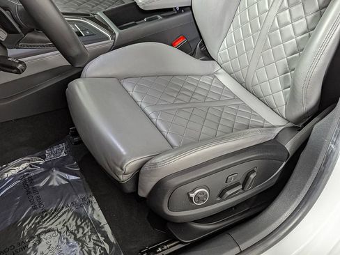 Used 2019 Audi S5 Prestige w/ S Sport Package image 18