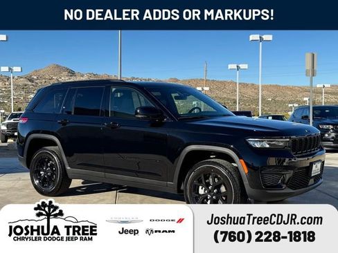 New 2025 Jeep Grand Cherokee Altitude image 1