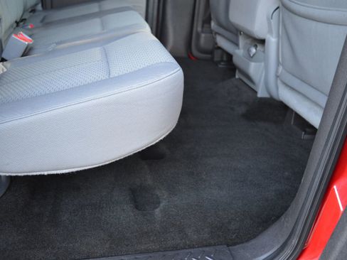 Used 2013 Ford F150 XLT image 25