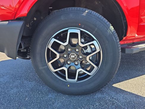 Used 2023 Ford Bronco Outer Banks image 28