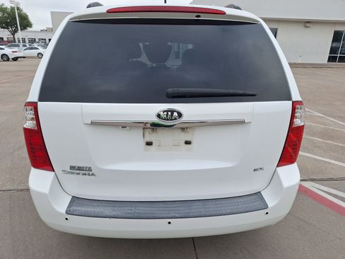 Used 2010 Kia Sedona EX w/ Luxury Pkg image 5