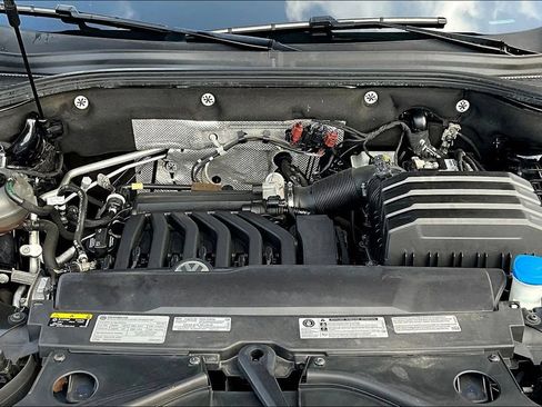 Used 2021 Volkswagen Atlas SE w/ Towing Package AWD/4WD image 28