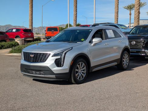 Used 2021 Cadillac XT4 Premium Luxury image 7