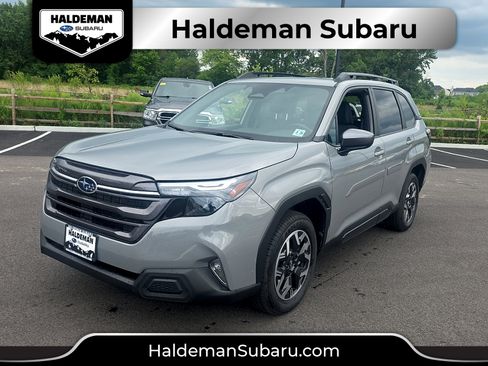 Used 2026 Subaru Forester Premium AWD/4WD image 1