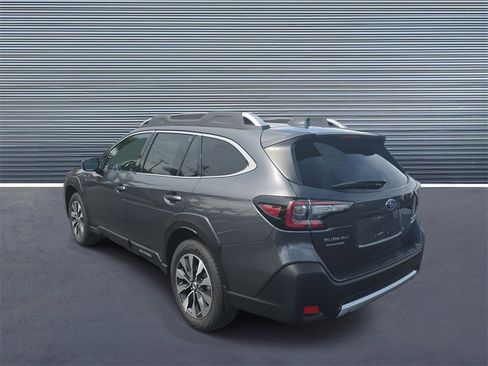 New 2025 Subaru Outback Touring XT image 4
