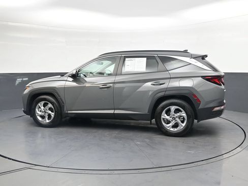 Used 2024 Hyundai Tucson SEL FWD image 12