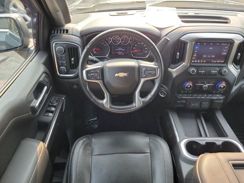 Used 2020 Chevrolet Silverado 1500 LTZ w/ LTZ Premium Package AWD/4WD image 7