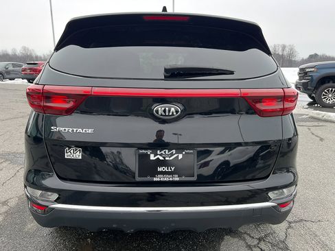 Used 2022 Kia Sportage LX w/ LX AWD Value Edition Package image 4