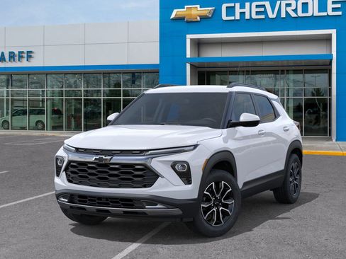 New 2025 Chevrolet TrailBlazer ACTIV w/ Convenience Package FWD image 8