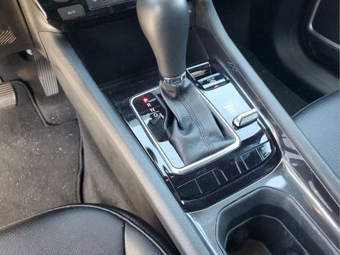 Certified 2024 Jeep Compass Latitude image 27