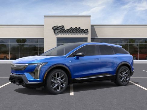 New 2026 Cadillac Optiq Luxury 1 RWD image 2