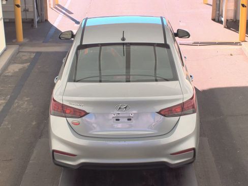 Used 2020 Hyundai Accent SE image 8