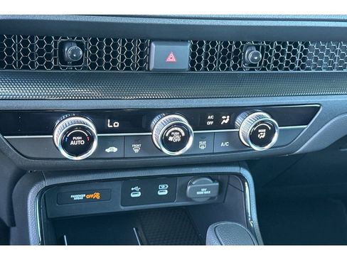 Used 2026 Honda CR-V LX image 23