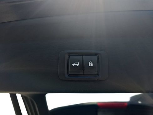 Used 2024 Mitsubishi Outlander SE FWD image 33