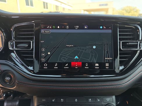 Used 2023 Dodge Durango GT image 25