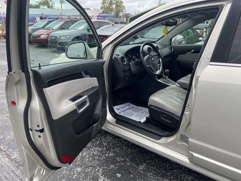 Used 2014 Chevrolet Captiva Sport LTZ image 9