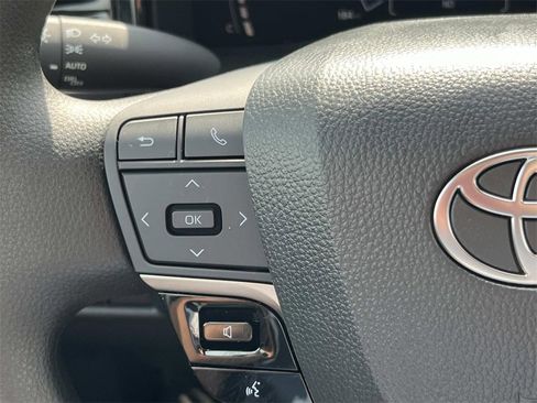 Used 2026 Toyota Camry LE image 17