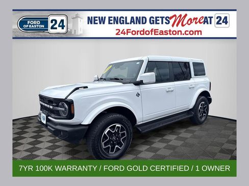 Certified 2025 Ford Bronco Outer Banks AWD/4WD image 1