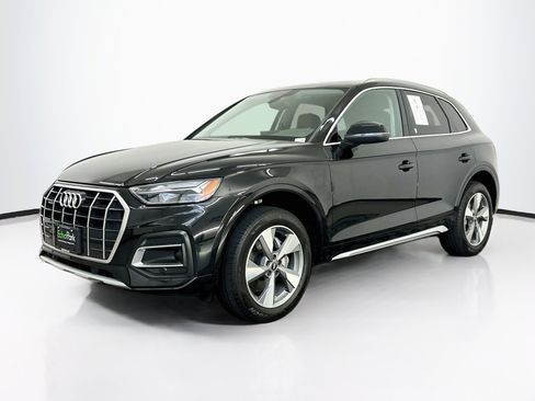 Used 2023 Audi Q5 2.0T Premium w/ Convenience Package AWD/4WD image 3