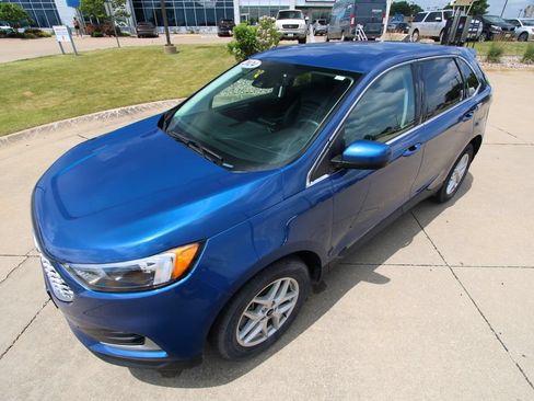 Used 2024 Ford Edge SEL AWD/4WD image 17