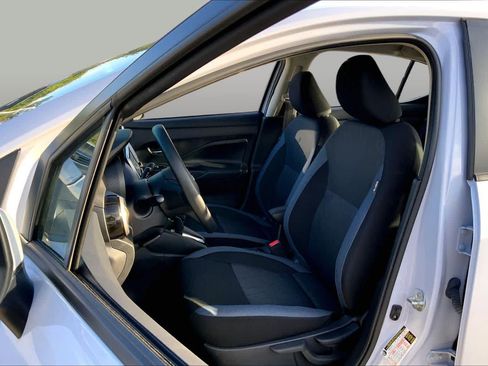 Used 2024 Nissan Versa SV w/ Trunk Package FWD image 8