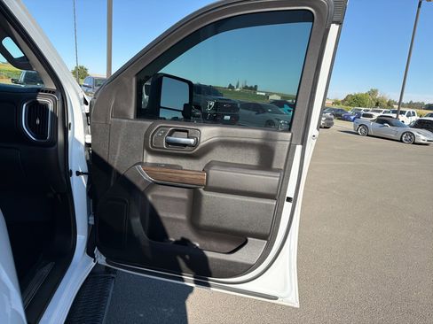 Used 2021 Chevrolet Silverado 3500 LT w/ Snow Plow Prep Package AWD/4WD image 14