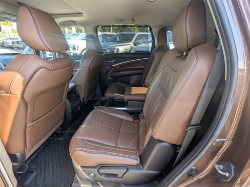 Used 2019 Acura MDX FWD w/ Advance Package image 16
