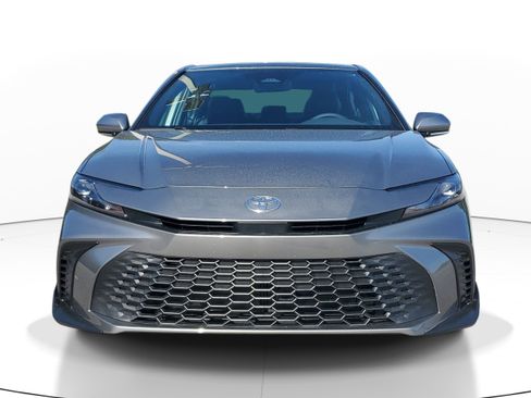 New 2026 Toyota Camry SE FWD image 2