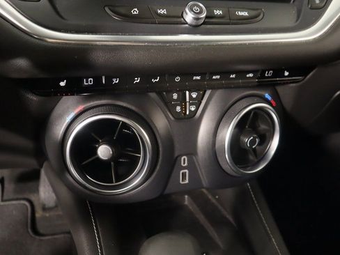 Used 2023 Chevrolet Blazer LT w/ Convenience Package image 7