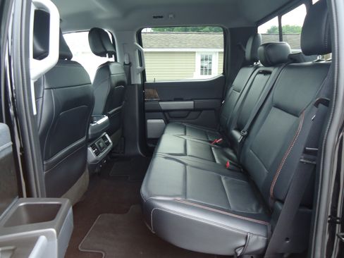 Used 2022 Ford F150 Lariat AWD/4WD image 29