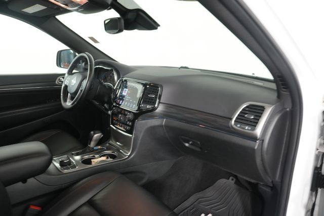 Used 2020 Jeep Grand Cherokee Limited AWD/4WD image 34