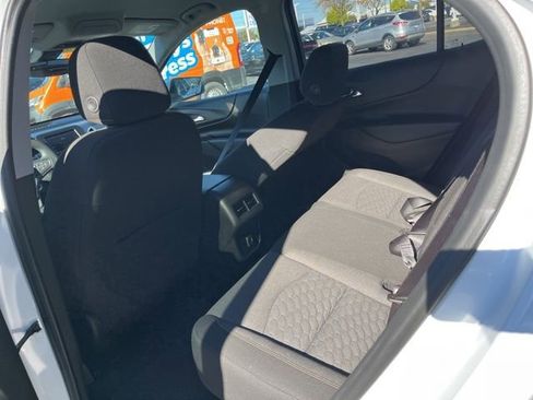 Used 2021 Chevrolet Equinox LT image 13