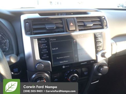 Used 2021 Toyota 4Runner SR5 Premium image 16