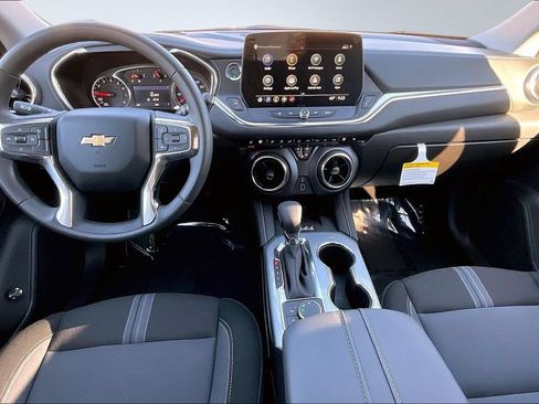 New 2026 Chevrolet Blazer LT w/ Convenience Package FWD image 5