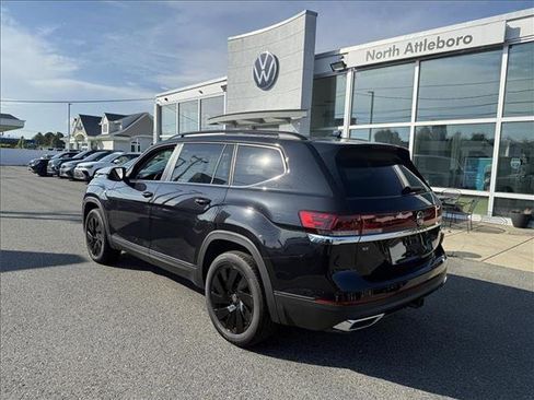 New 2026 Volkswagen Atlas SEL Premium R-Line AWD/4WD image 4