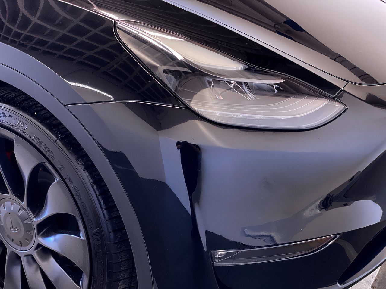 Used 2024 Tesla Model Y Performance AWD/4WD image 11