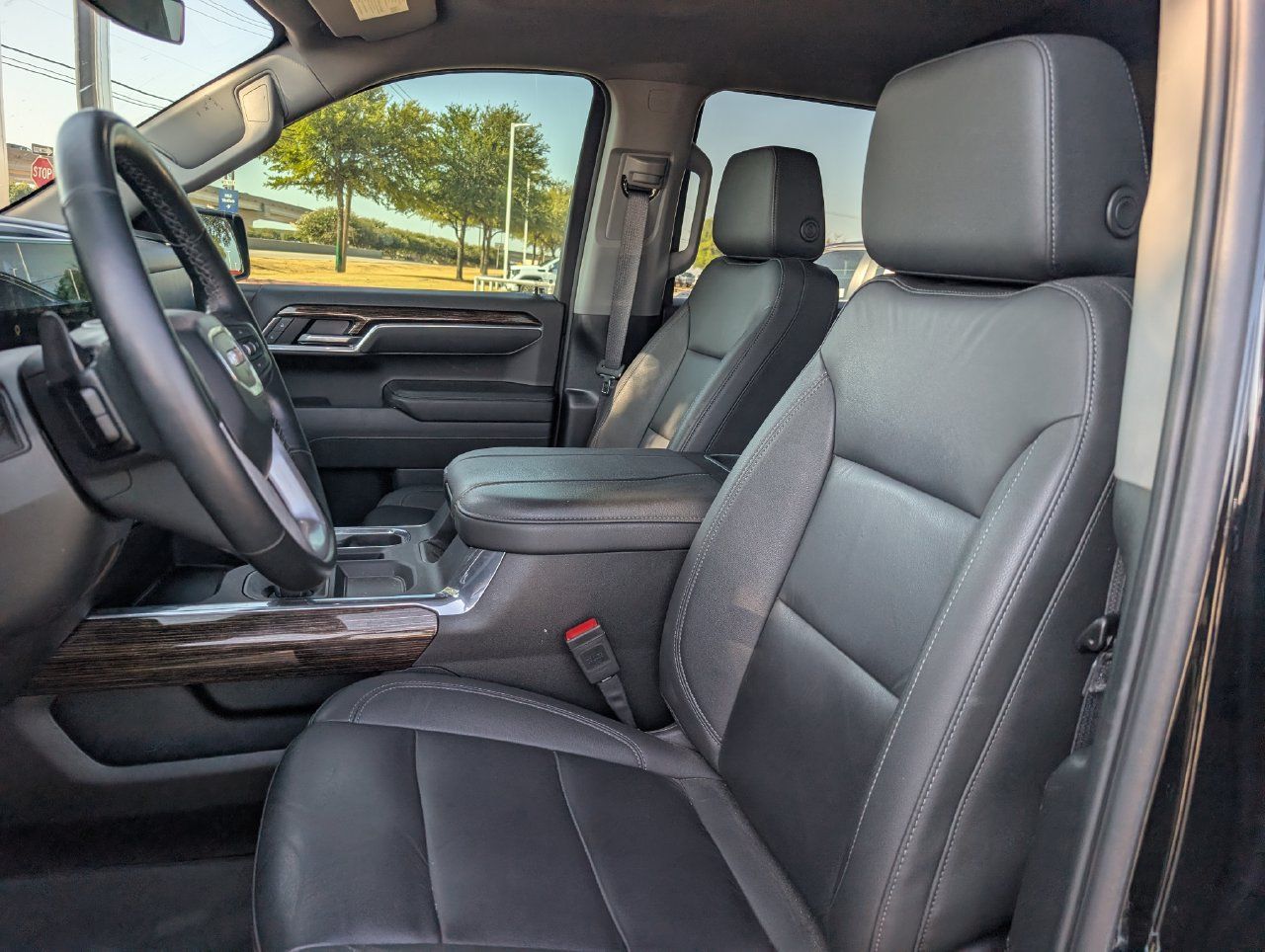 Used 2025 GMC Sierra 1500 Elevation w/ Elevation Premium Package AWD/4WD image 26