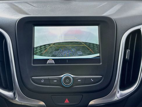 Used 2019 Chevrolet Equinox LT FWD image 22
