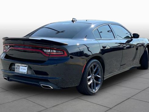Used 2023 Dodge Charger SXT w/ Blacktop Package RWD image 11
